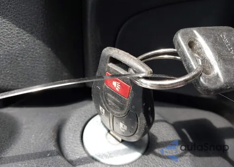 2016 Nissan Versa Note S (Sr)/S Plus/Sl/Sr/Sv из США, поврежденный, VIN 3N1CE2CP2GL374015